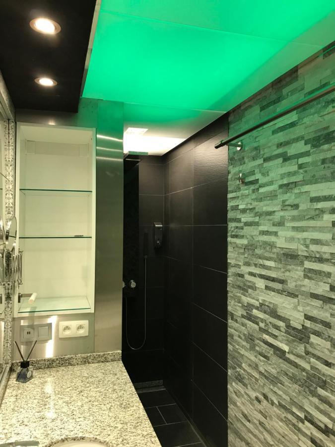 Caravaggio Boutique Suites Αμβέρσα Εξωτερικό φωτογραφία